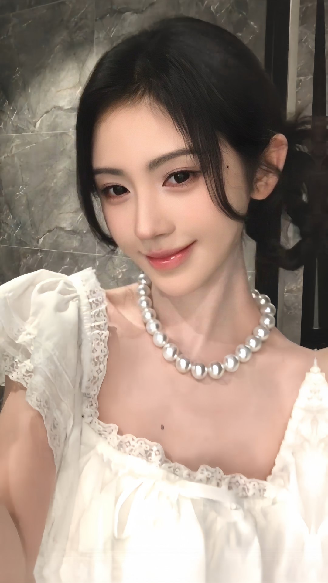 女神说完 原地结婚🥰鞠婧祎