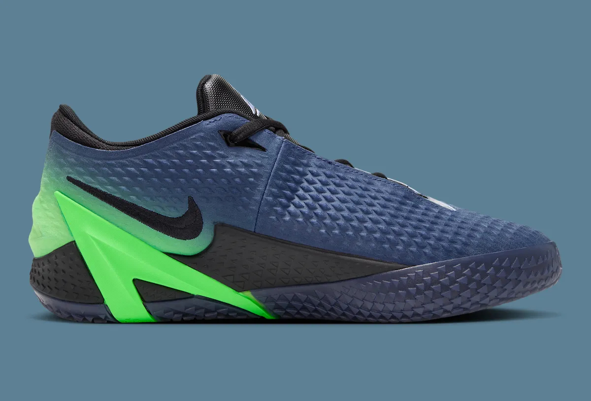 Nike Ja 4 “Nightmare” 配色官图放出，预计将于八月中旬发售。