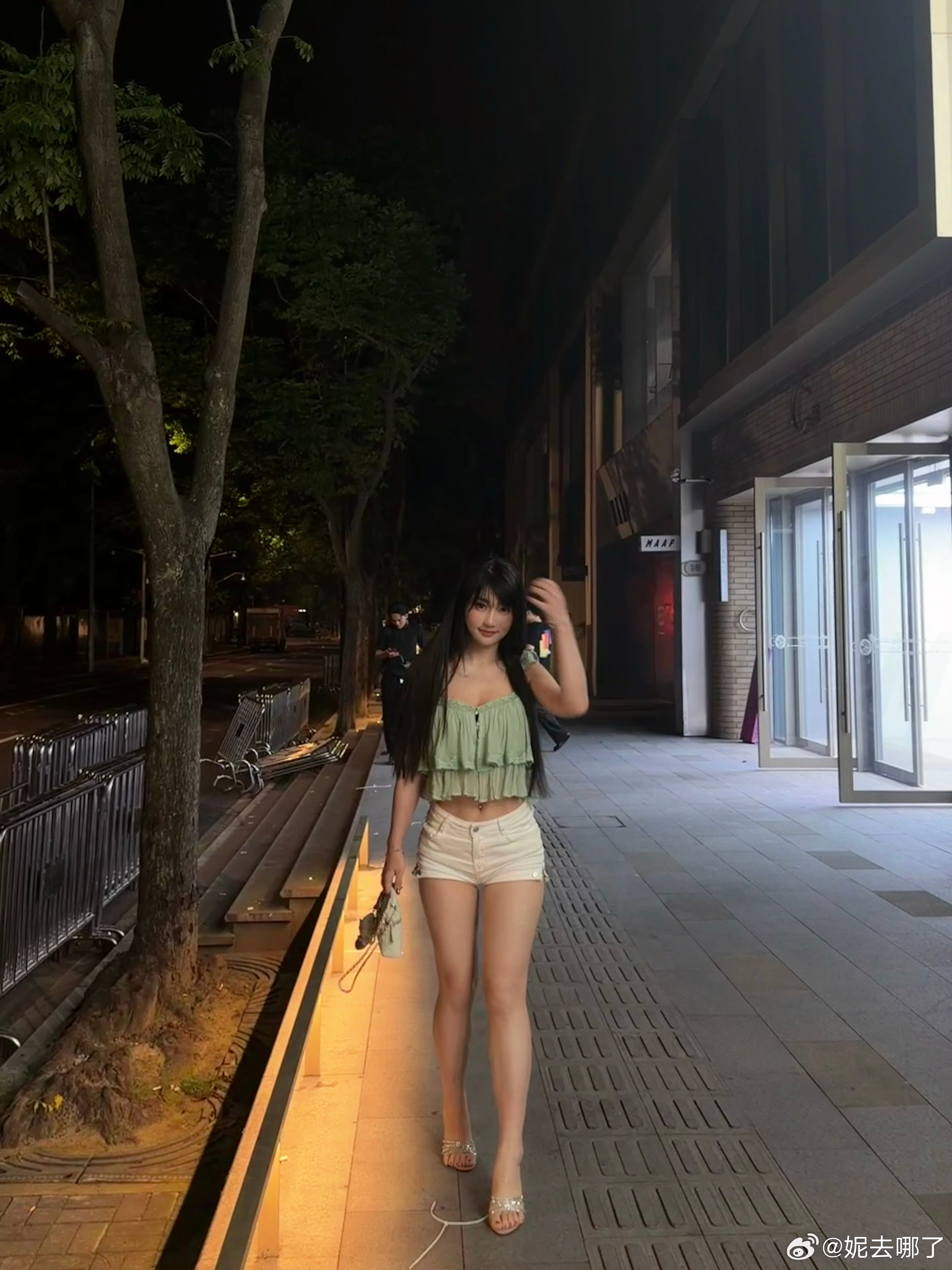就这样轻轻松松一个月瘦了15斤 