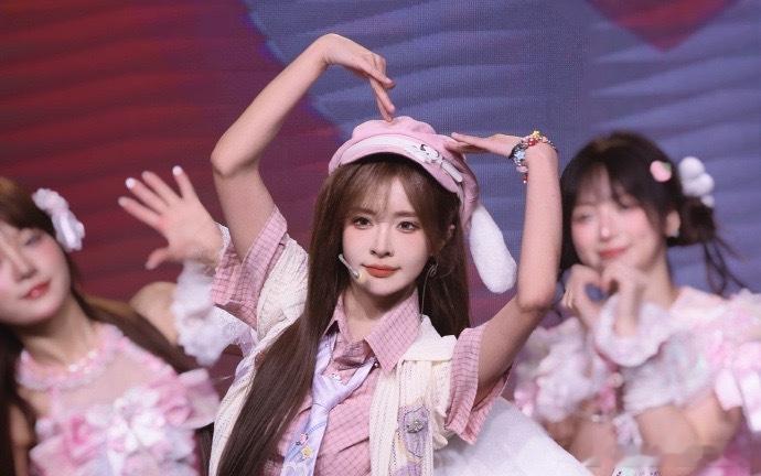 SNH48 GROUP的逆应援太会了！GNZ48朱怡欣打头阵搞专属答谢场，紧接着