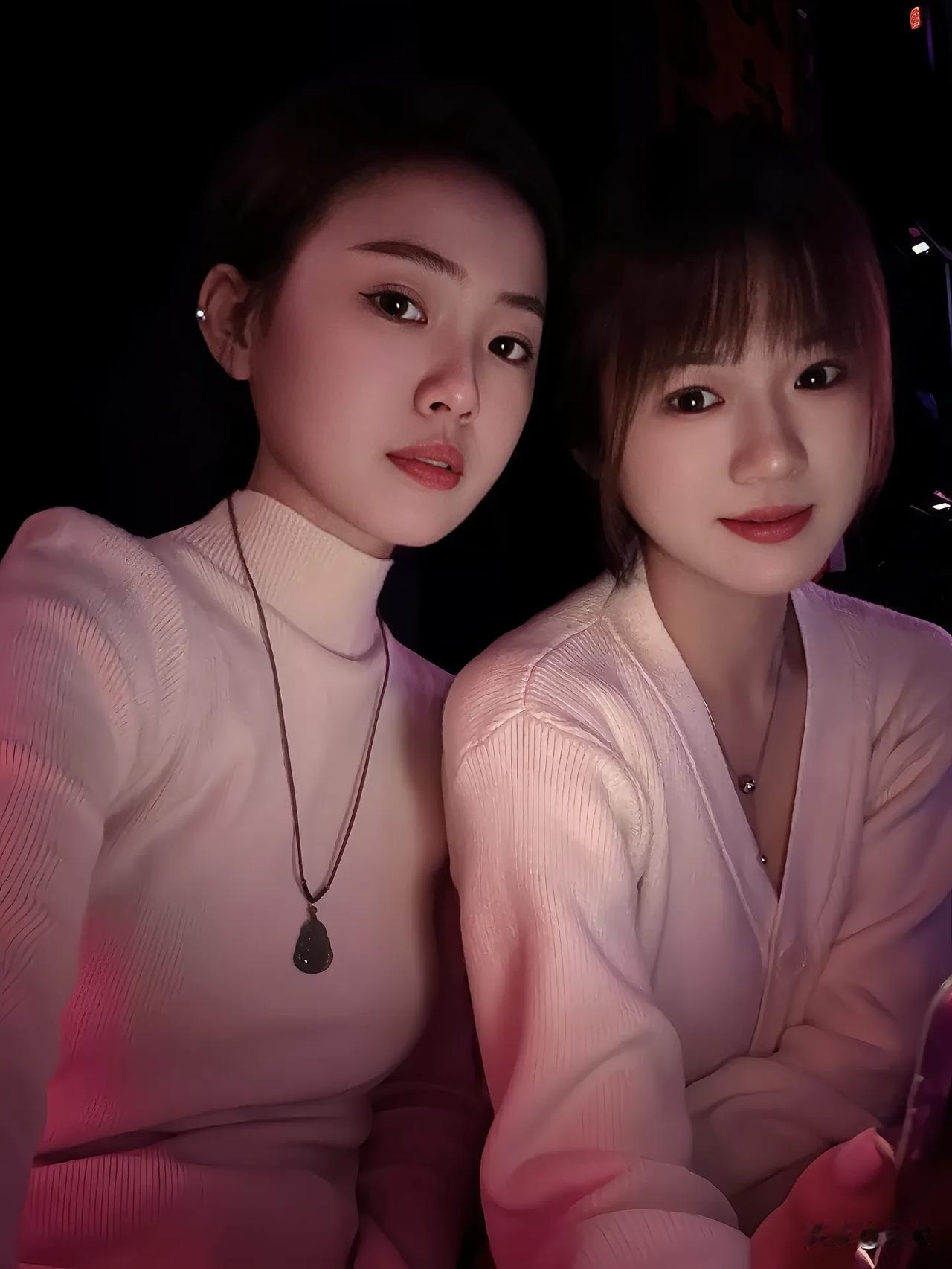 好女人志在四方  喝西北风不要声张. 身为娘们心得大，装得爷们和天下女人经济要独