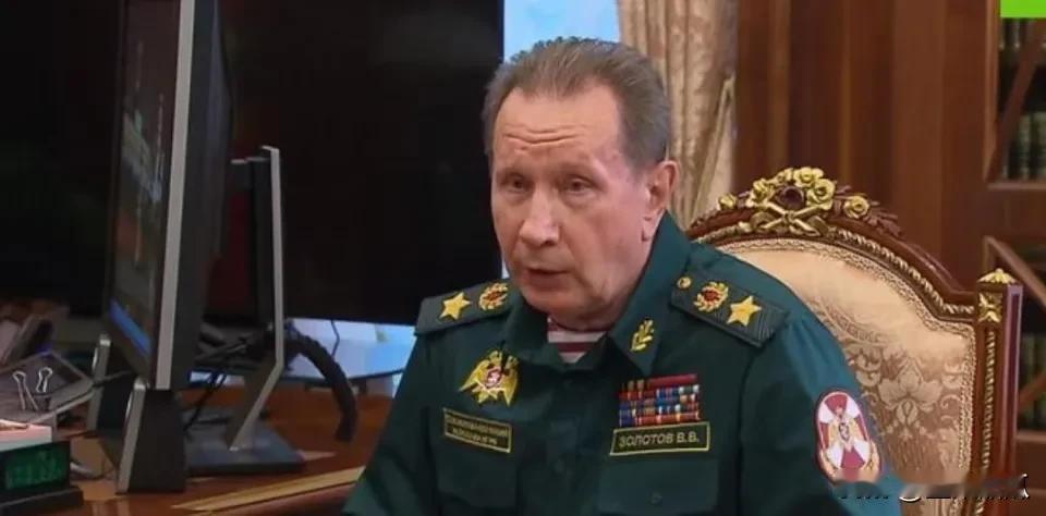 米莱获得意大利国籍。12月13日，阿根廷总统米莱获得了意大利国籍，当然还有他的妹