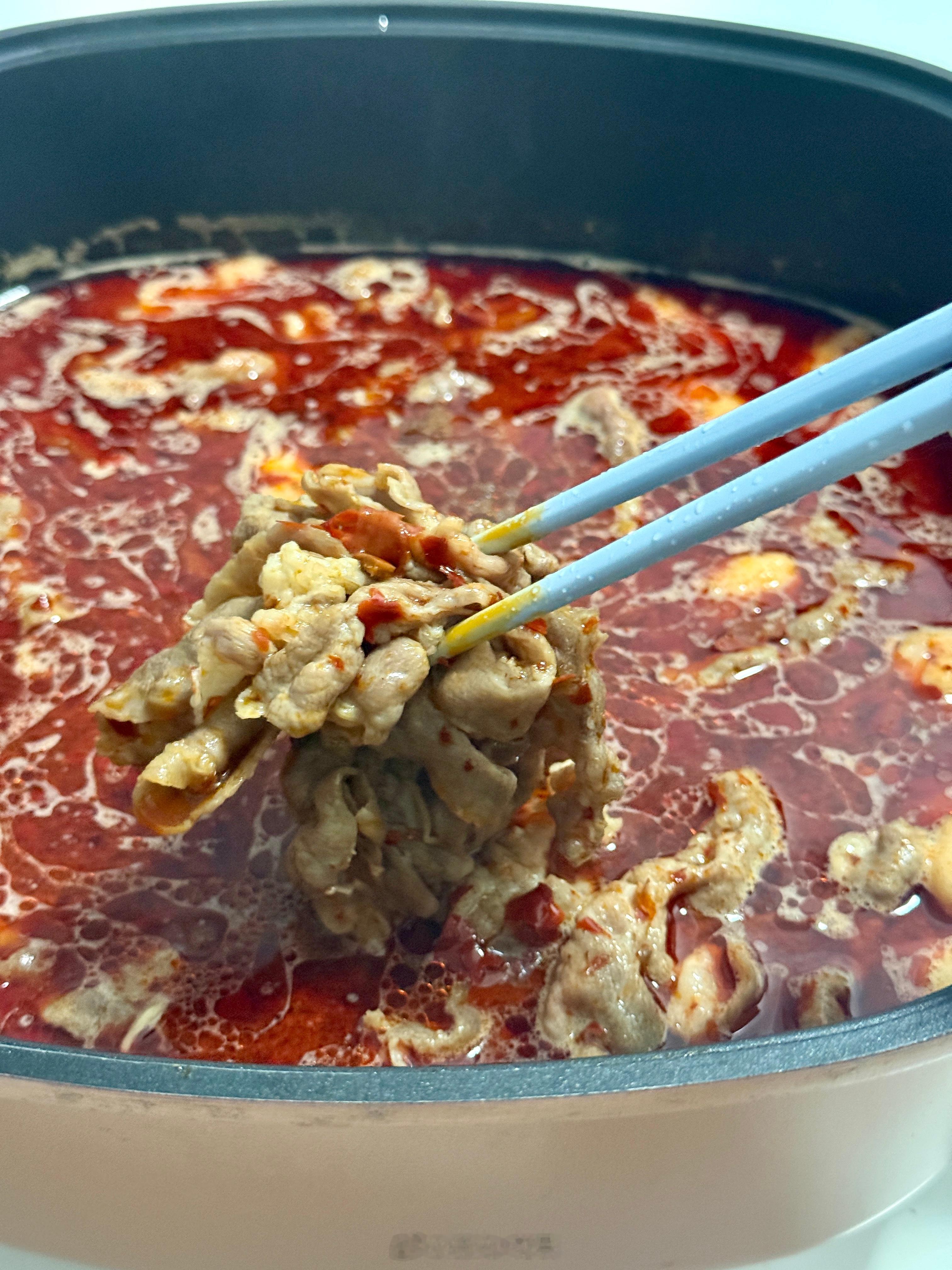 火锅配剧🍲莫离 慢节奏的剧情，竟然看进去啦 