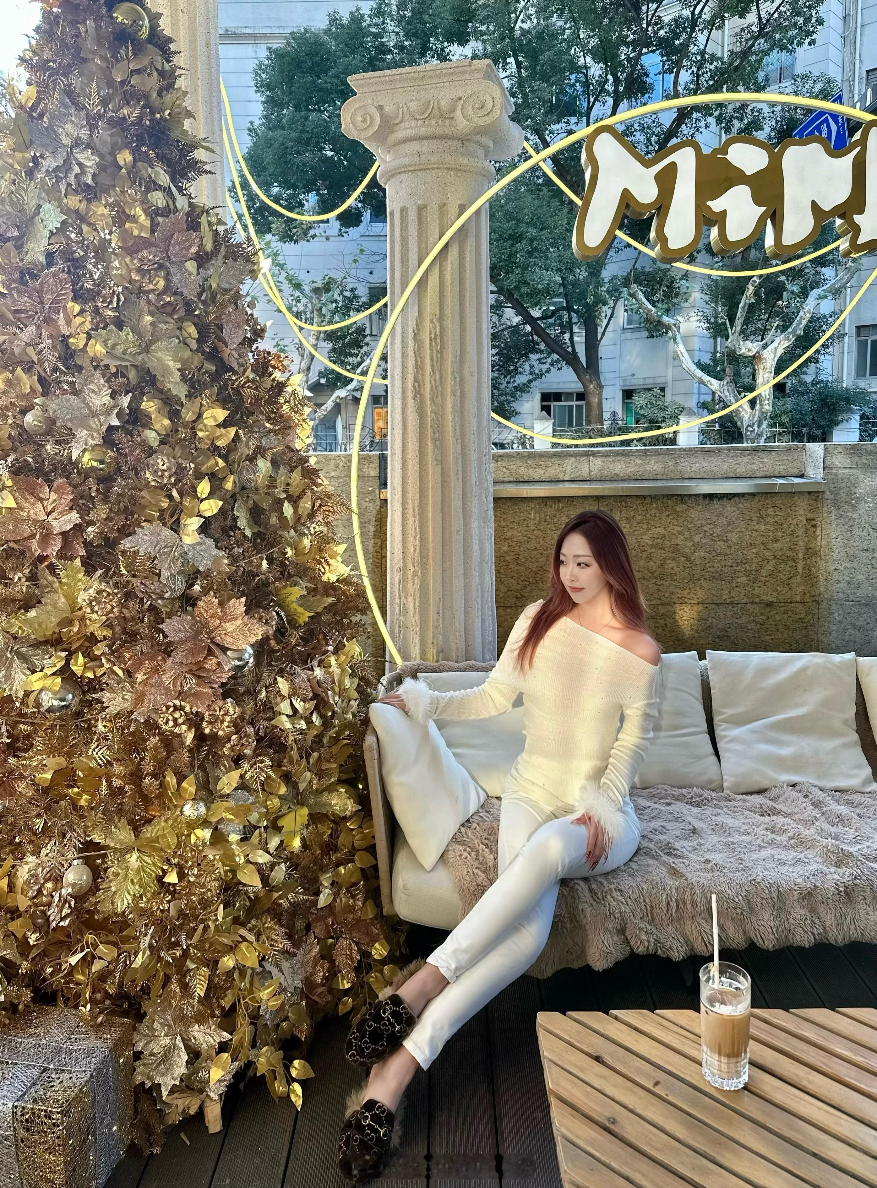 💛🎄☀️ 
