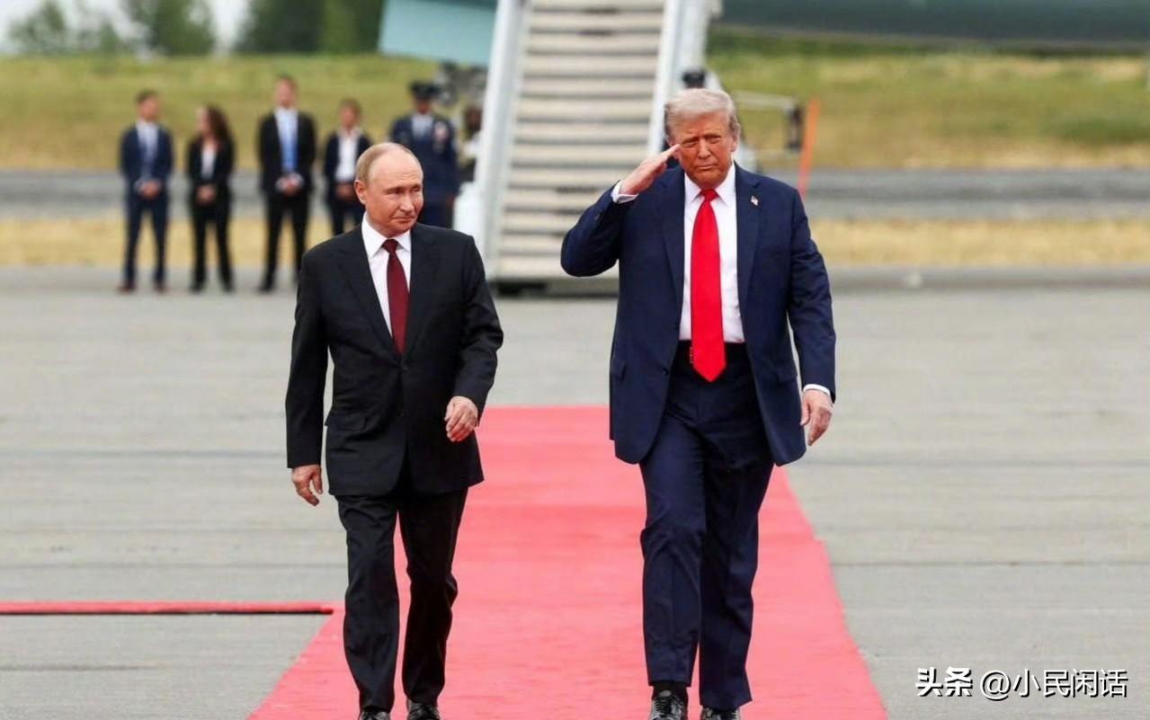 怎么感觉特朗普发动的侵略伊朗的战争是在为普京“释放压力”呢？
首先，解除了对俄罗