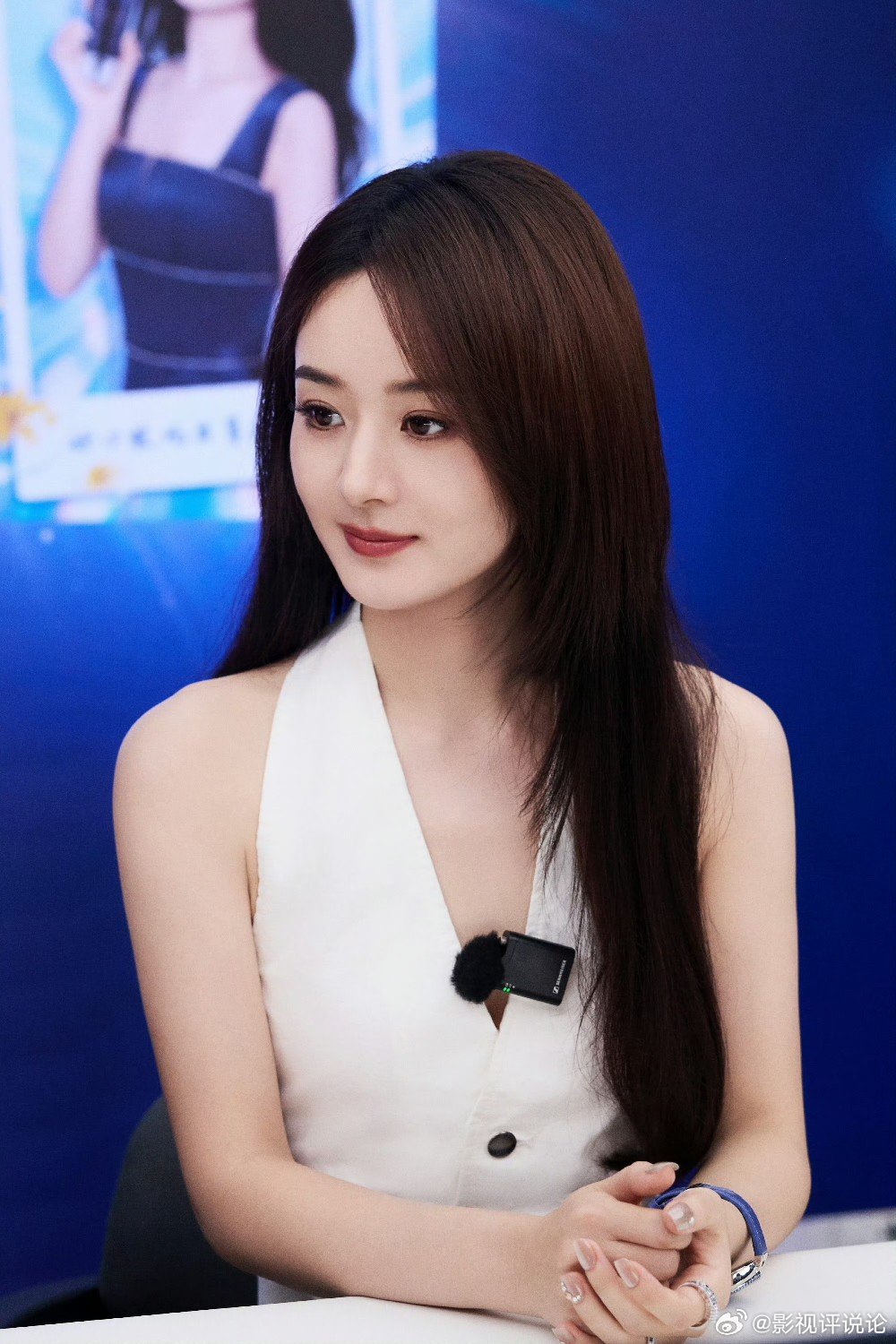 赵丽颖撷取温柔的碎片赵丽颖抒写淡雅叙事 赵丽颖今晚好美！！姐姐我们下次见呀~赵丽