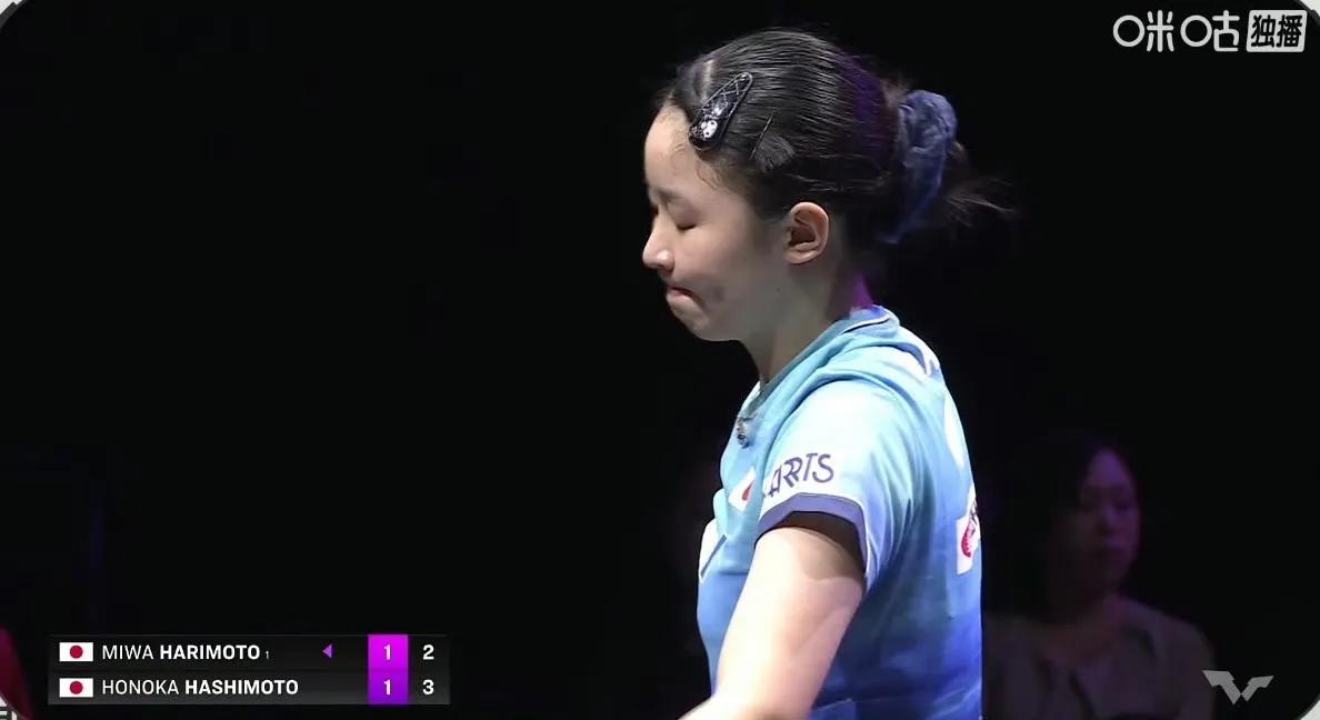 横滨冠军赛女单首轮，张本美和3一2桥本帆乃香11一5，5一11，9一11，11一