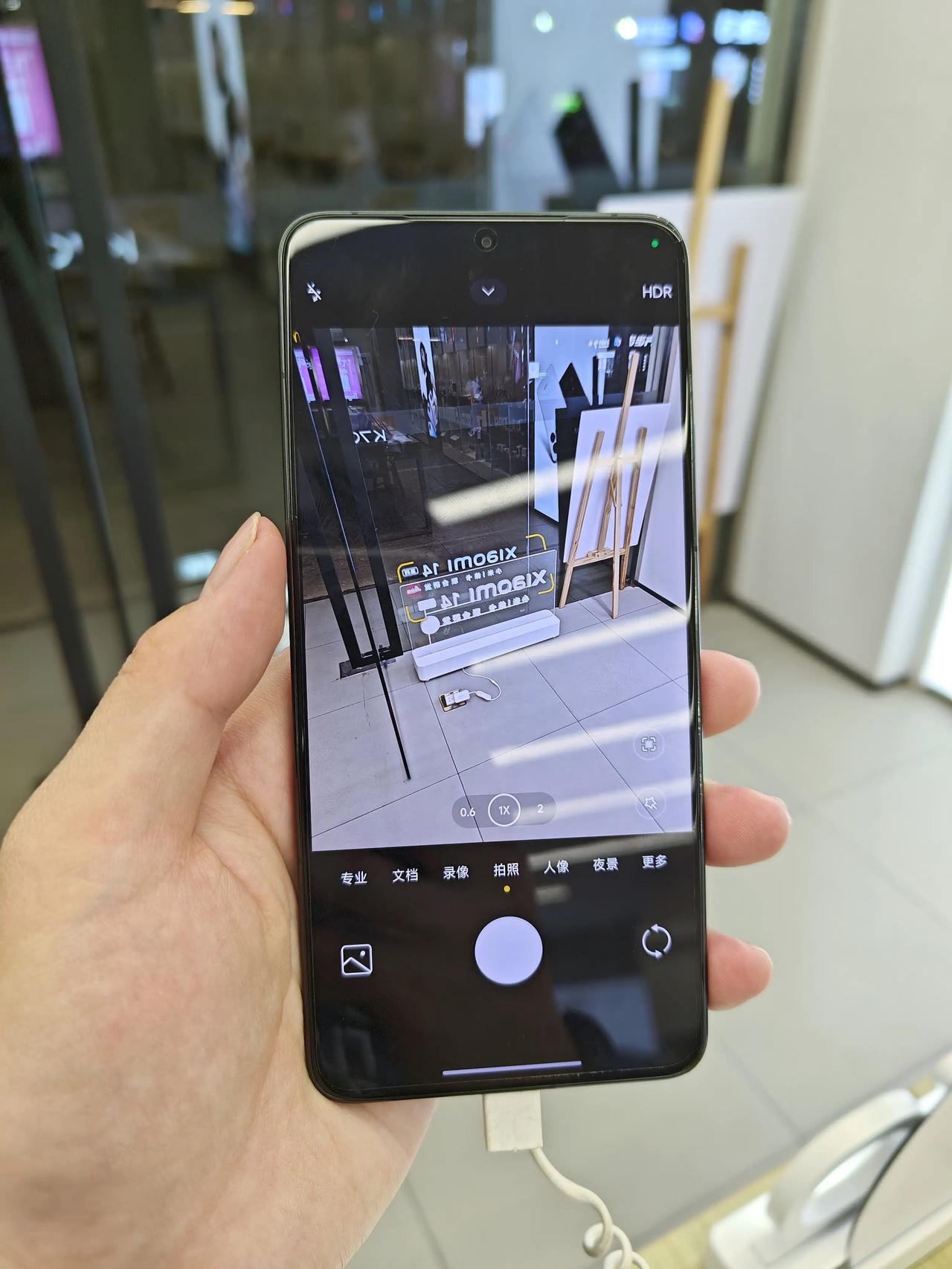 卢伟冰的决策堪称无敌！被吹上天的K70 Pro实际体验究竟如何？我直奔线下体验，