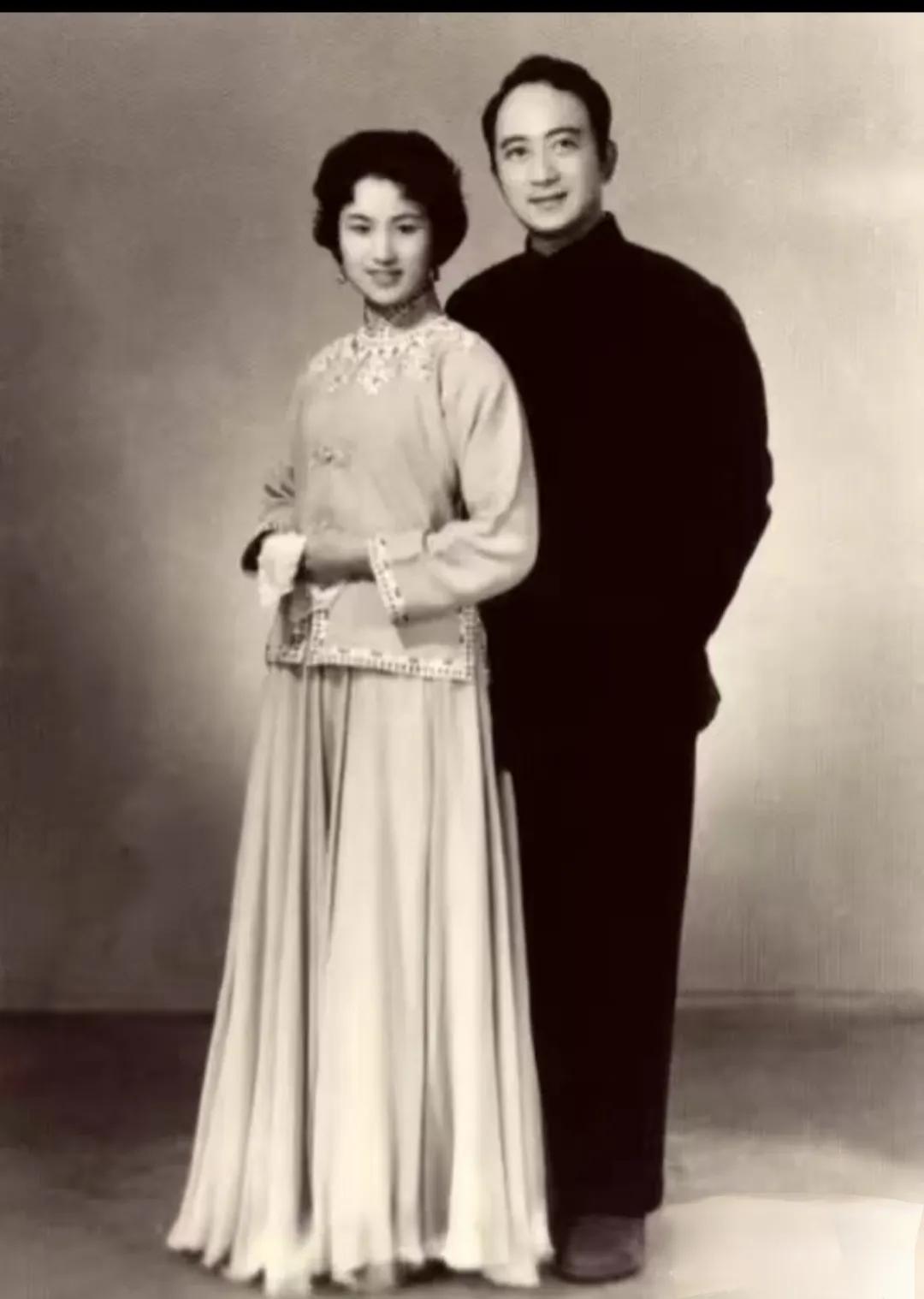 孙道临，王文娟电影男星与越剧名旦的结合。郎才女貌，关键是，女也有才，郎也有貌。十