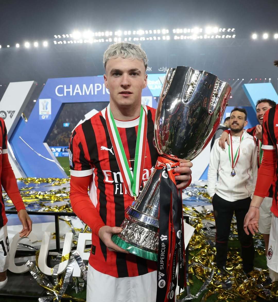 【阿莱克斯·希门尼斯🇪🇸专访节选】 🎙️“我在世界上最重要的两个俱乐部（皇