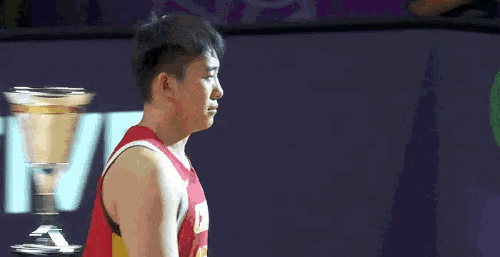 我感觉杨瀚森没来亚洲杯是一个巨大的决策失误，为了NBA一支球队所谓的短期训练营，