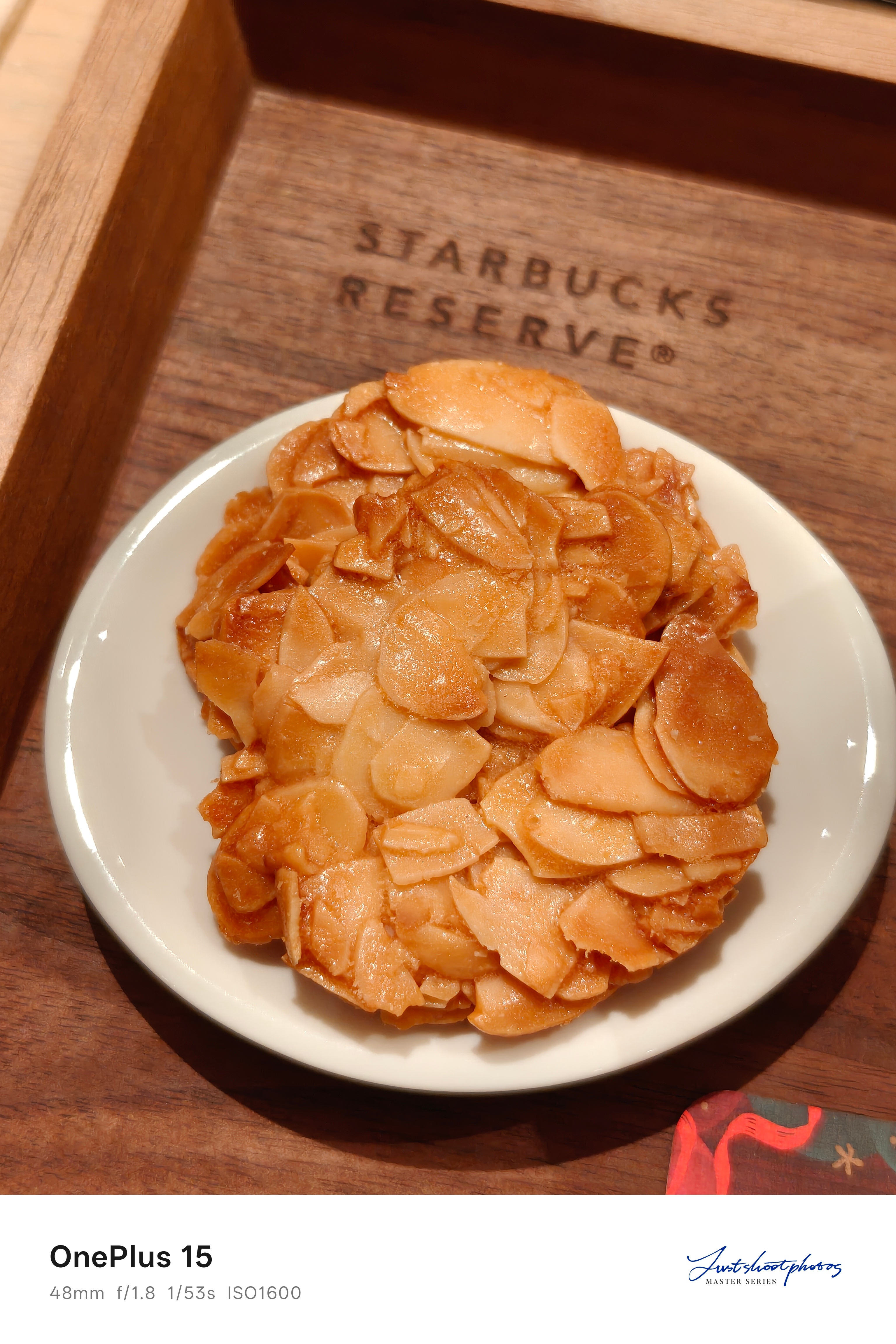 越来越不想当老师了，现在老师的地位极其弱势，家长可以用任何“理由“去教育局投诉你