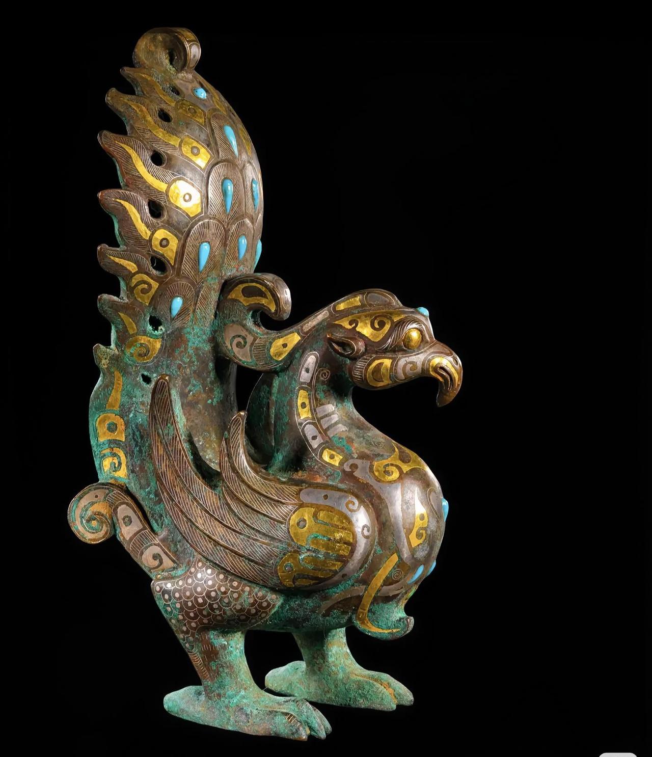 '谁懂啊！这老物件我瞅着懵圈了
家人们谁懂啊！我翻出个老物件，瞅着怪有意思又闹心