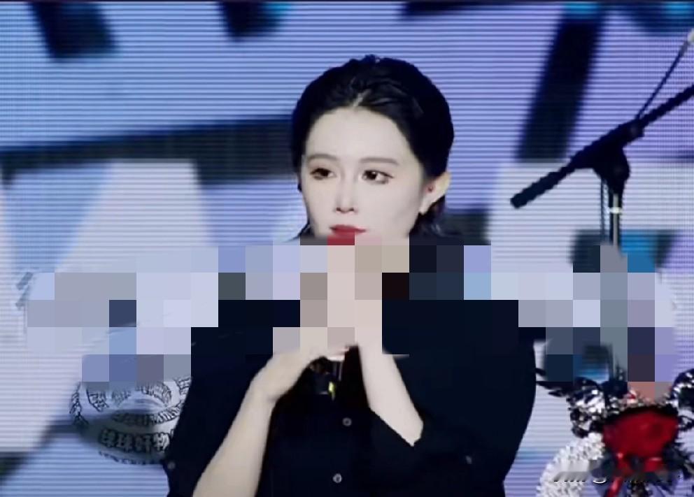 球球哭诉父亲赵本山焦虑，每日发59秒长语音！

          球球办粉丝见