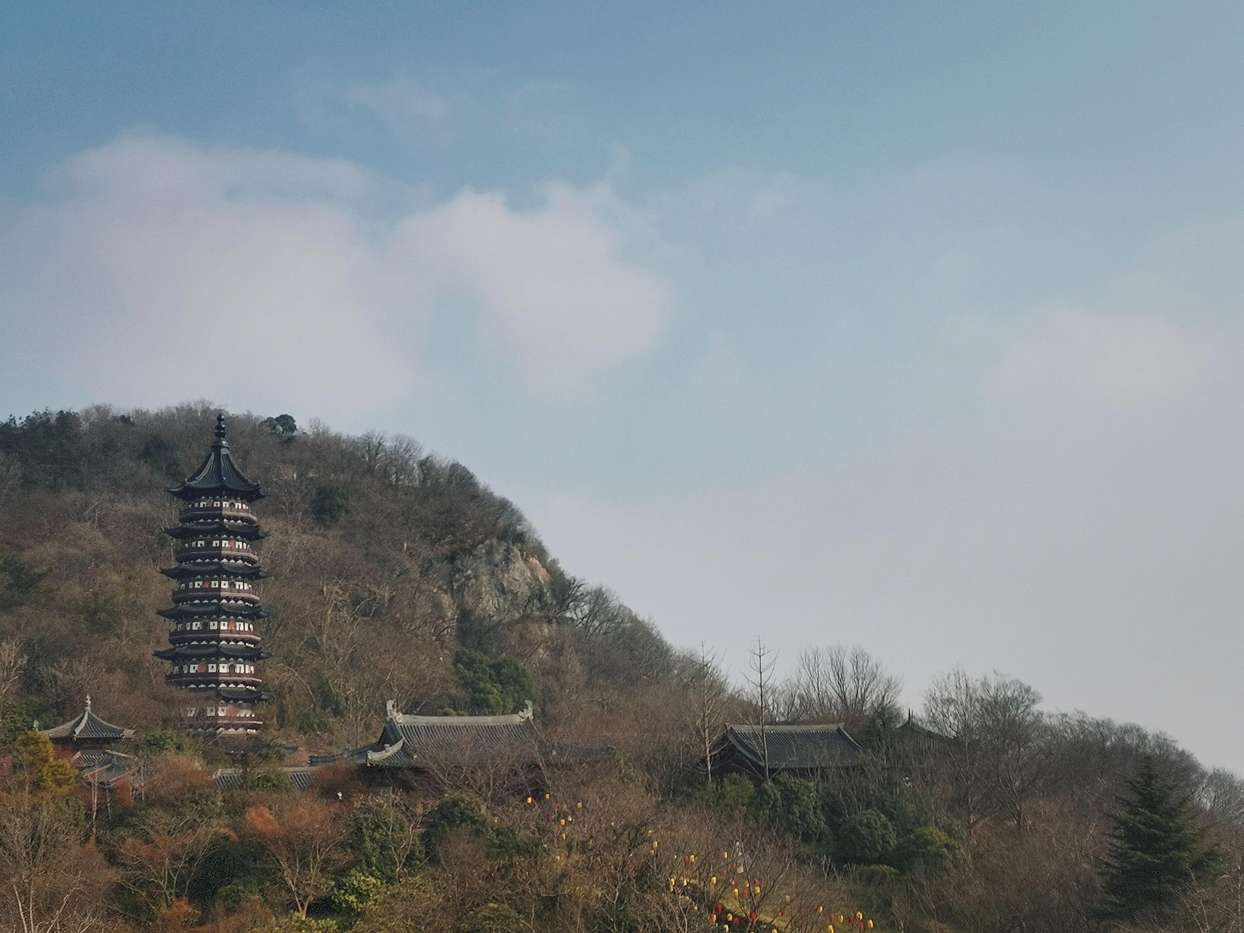 志怪开篇，山山水水。 