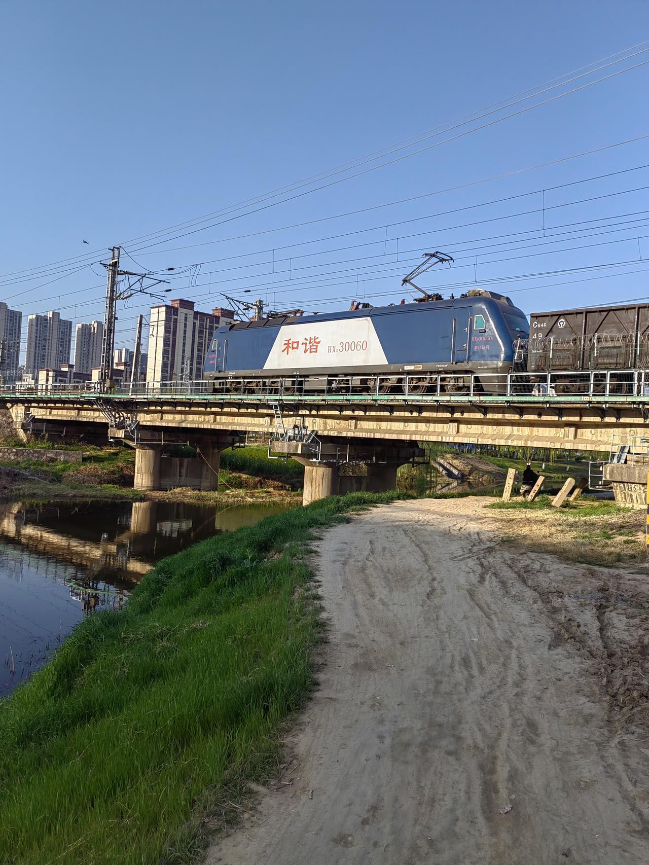 看看你相册里的乡村小路