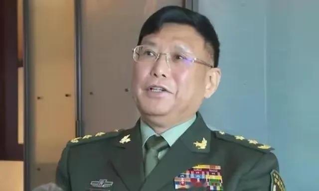 赖清德逃跑路线被断，统一越来越近，解放军中将：请大家拭目以待。台海局势风云变幻，