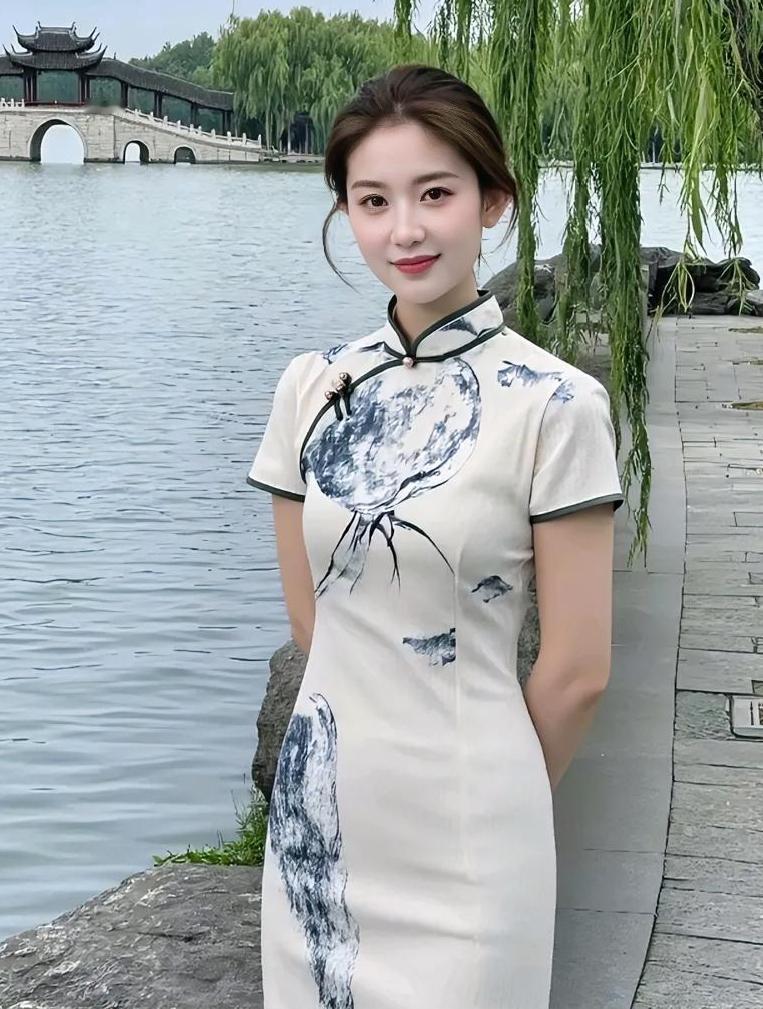 任何时候不要撕破脸，
不值，不智，不该，
也不要选择报复，
烂掉的果子
会自己从