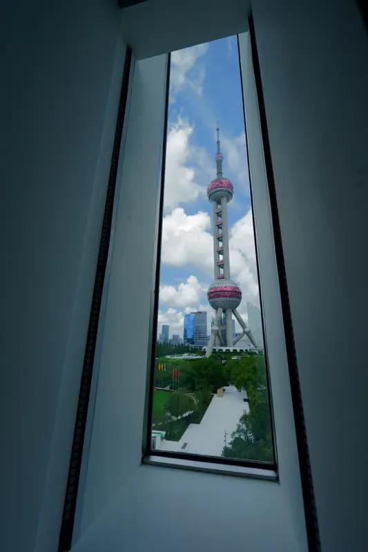 始祖鸟的惩罚终于来了！

因为蔡国强烟花秀事件，始祖鸟又被推到了风口浪尖。作为冲