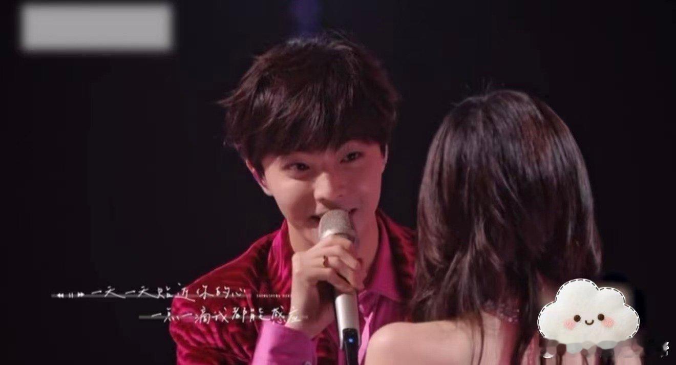 原来陈立农陈卓璇也唱过心愿便利贴 这版翻唱比原版多了青春感，两个人声音搭在一起很