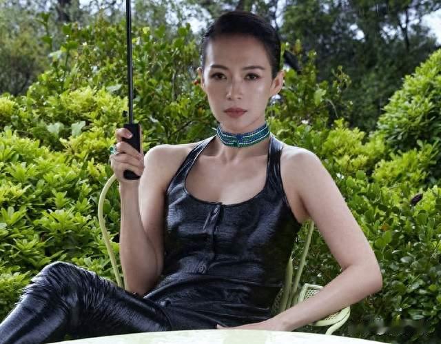 央媒高调官宣章子怡新身份，12年前那场谣言，终于有了答案