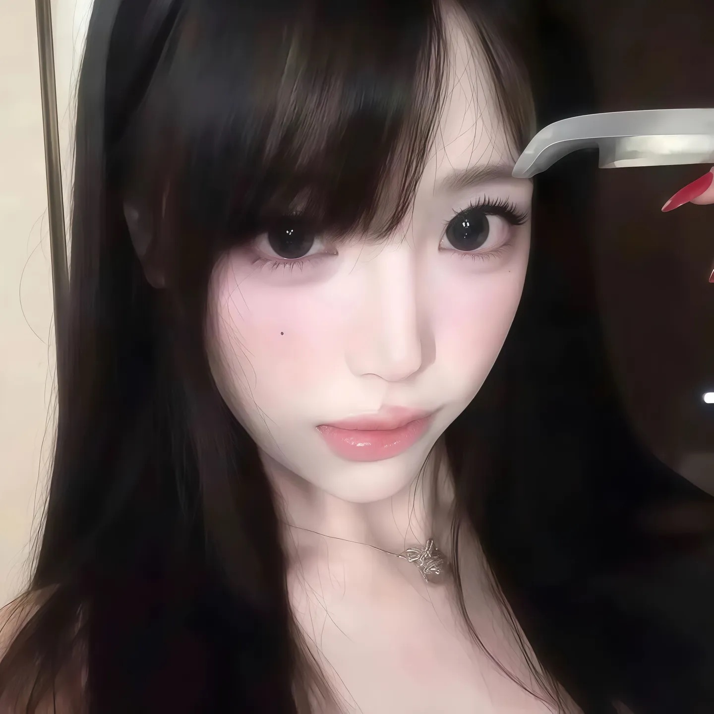 权威女头｜忧郁｜清冷｜自截无水印我們此生共度厄難 也算糾纏不休一輩子 