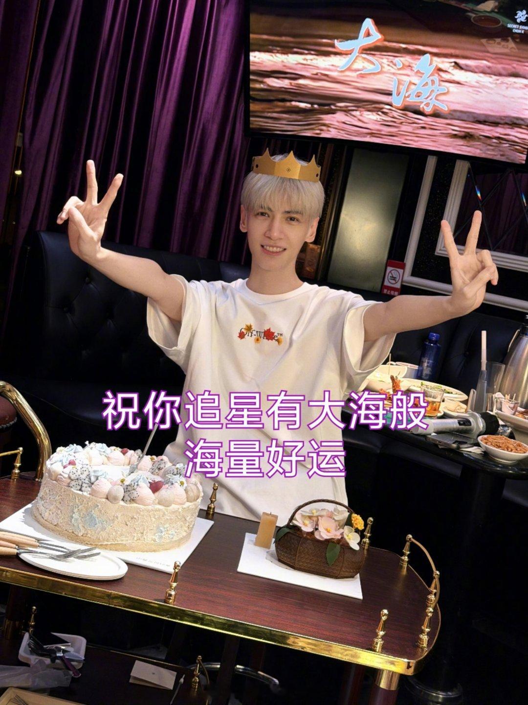 小故事——4️⃣               ☞3️⃣网页链接主角：某裙小姐妹们