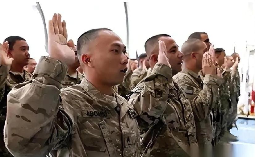 战场上真要碰见这2万多张“熟悉面孔”

千万别手抖。

你拿人家当同胞，人家拿你