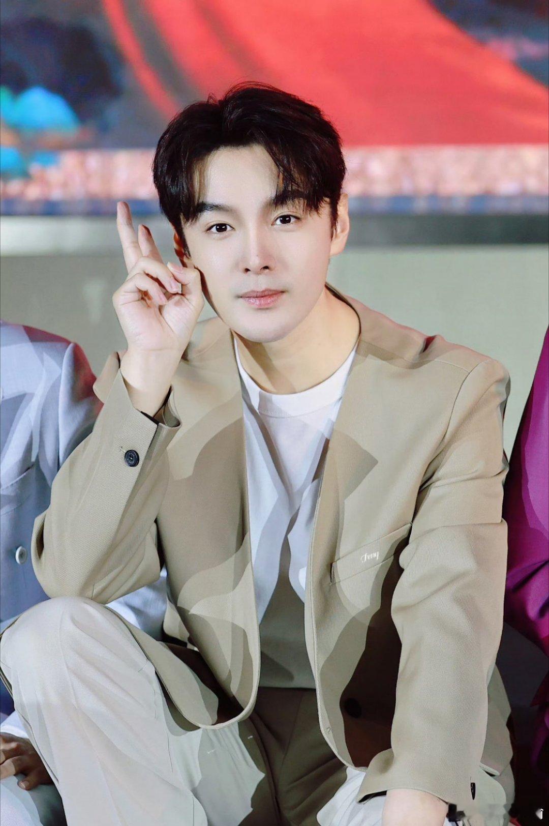 庆余年3不用换人了当初那件事情爆出来我还以为庆余年3完了，又有风波，那段录音听完