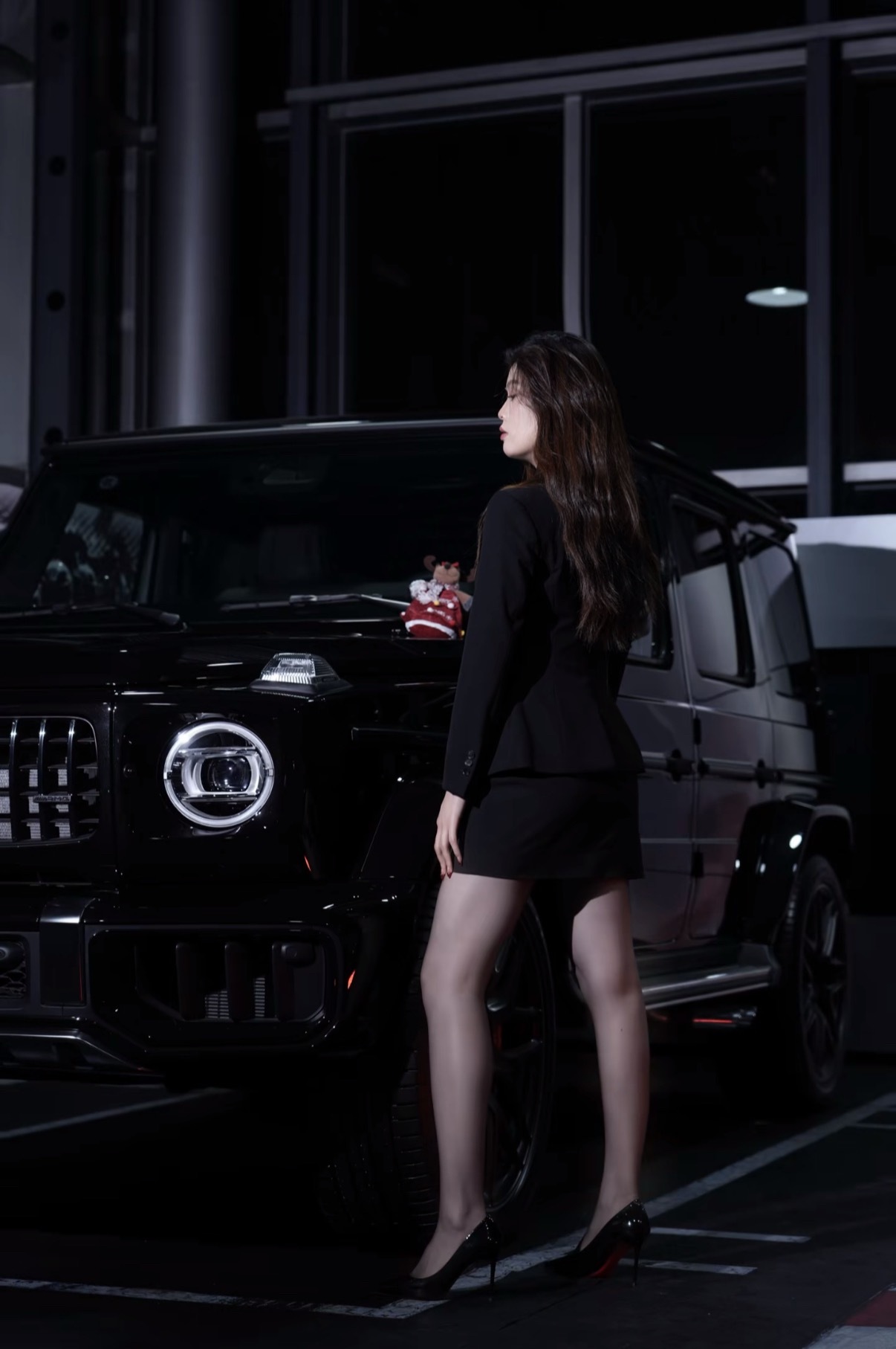 讲风阻系数就不要买大G，大G用大马力迎风硬顶