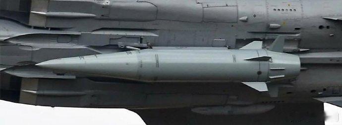 有媒体报道称，俄联邦空天军使用“匕首”高超音速导弹打击了利沃夫地区的关键基础设施