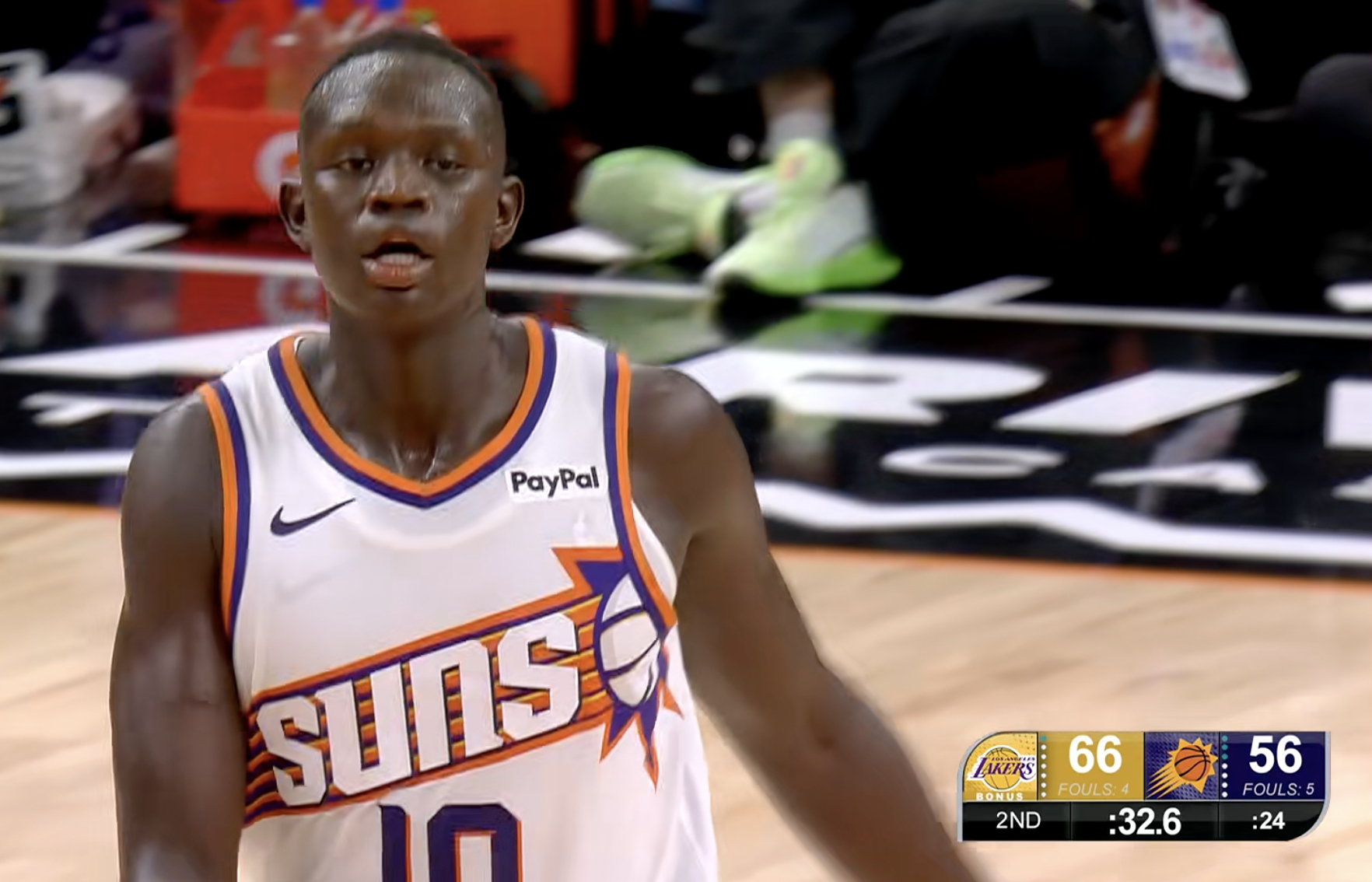 杨翰森的兄弟，今天打得不错 ​​​​6投5中得到10分5篮板1助攻3抢断1盖帽！