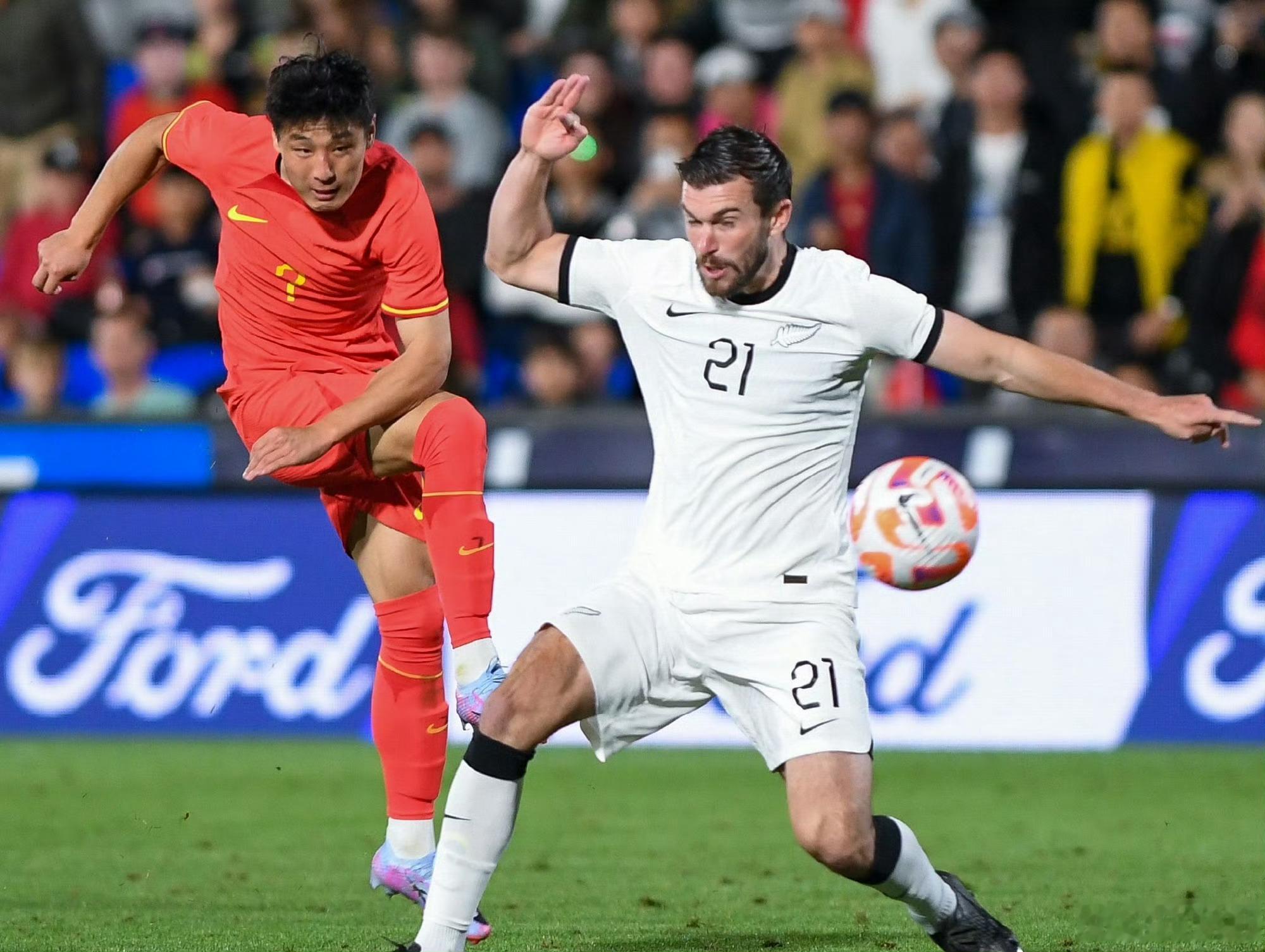 以平为贵！时间：001韩K联联赛：江原FCVS仁川联 指向：平格局：1-1   