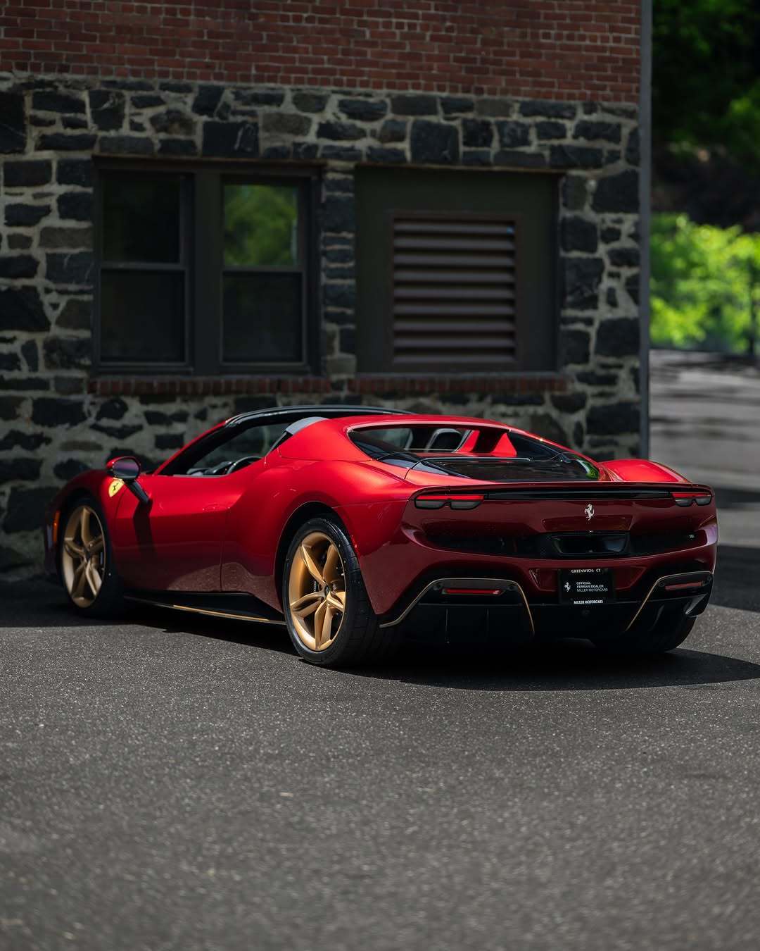 法拉利 296 GTS  太经典了~ 