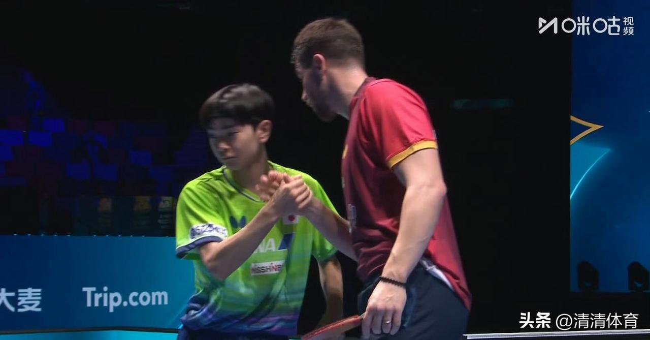 川上流星真就人如其名，像流星一样匆匆离场了✨
这次澳门世界杯小组赛两连败出局，运