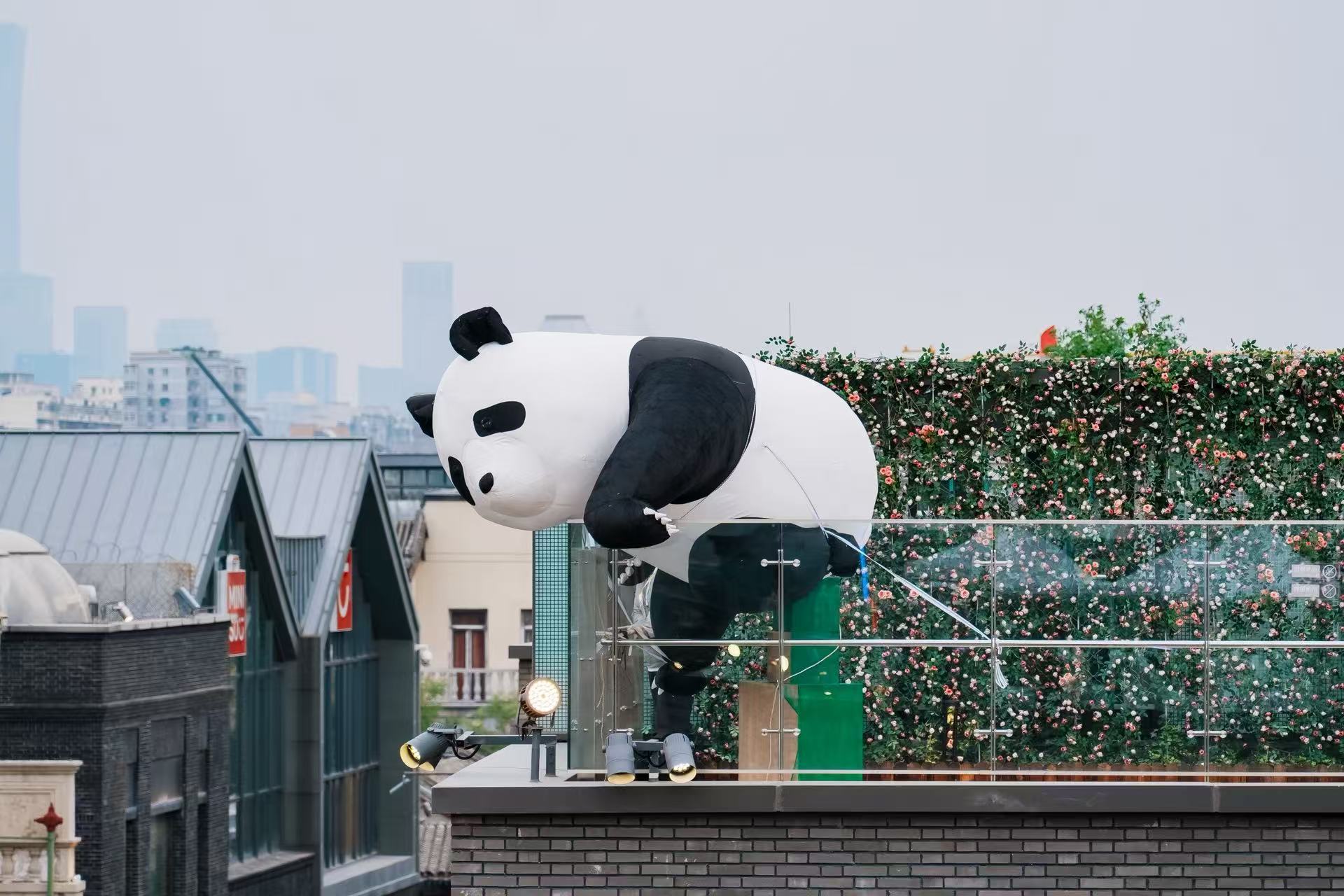 感谢每一位奔赴热爱的你，让这场潮闪节星光熠熠！从西城的潮流偶像见面会、亦庄的《潮