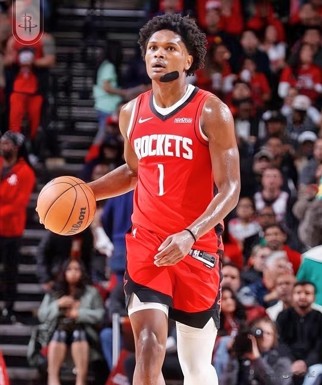 火箭“遁入青铜”和国王队玩儿了两节半，差点儿“伪强警告”，还好赢了。究其原因主要