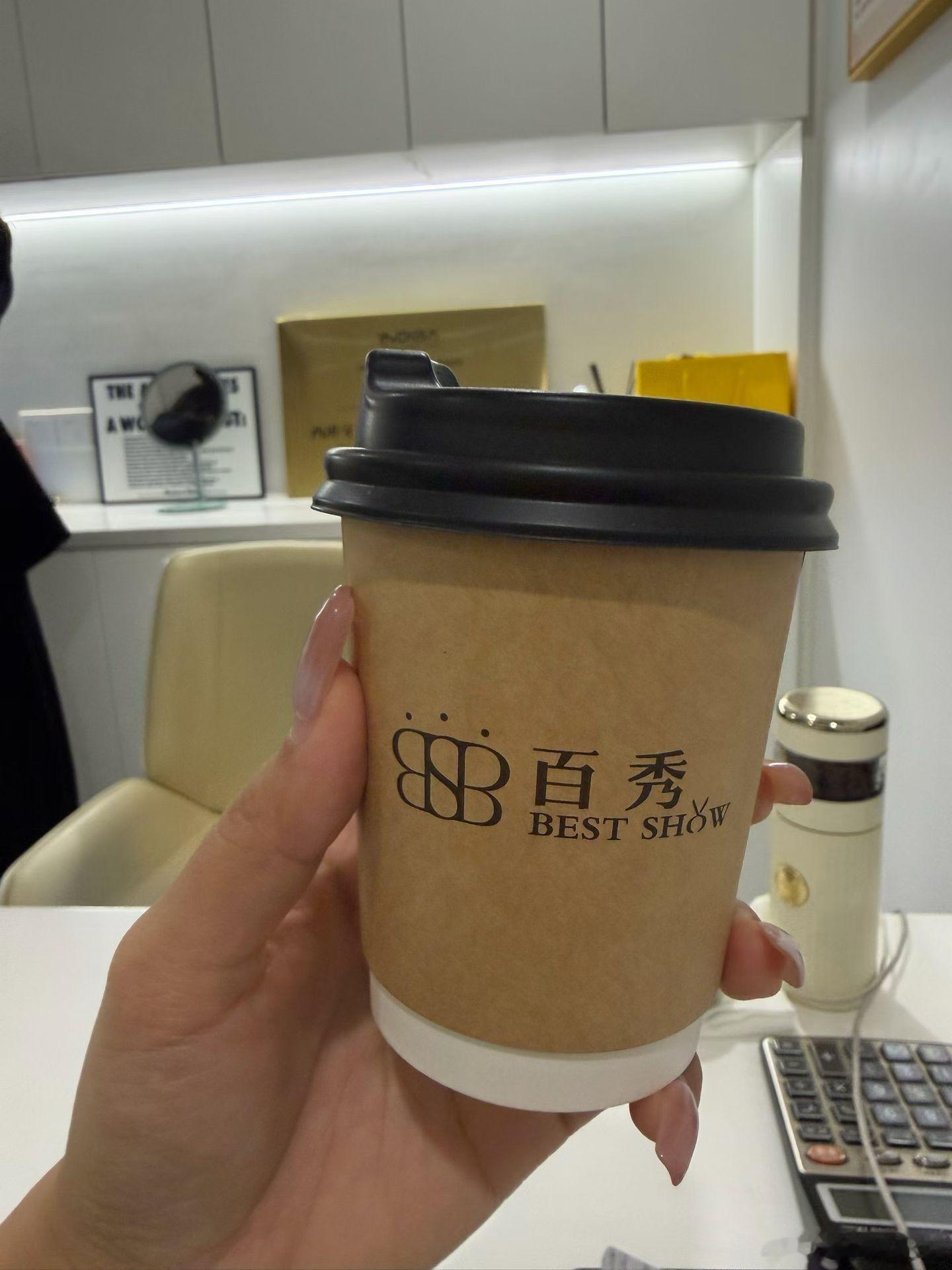 生活手记早阳光，向上，乐观，美好才是生活应该有的日子。发现生活中的小美好阳光信用