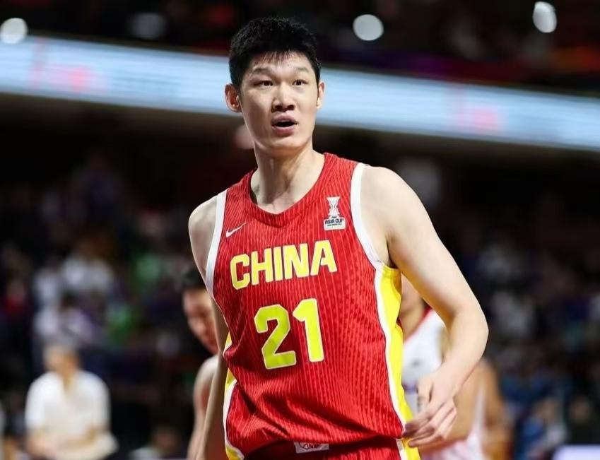 独木难支！胡金秋14分2篮板，高效得分难挽败局
 
亚运会男篮半决赛，中国男篮7