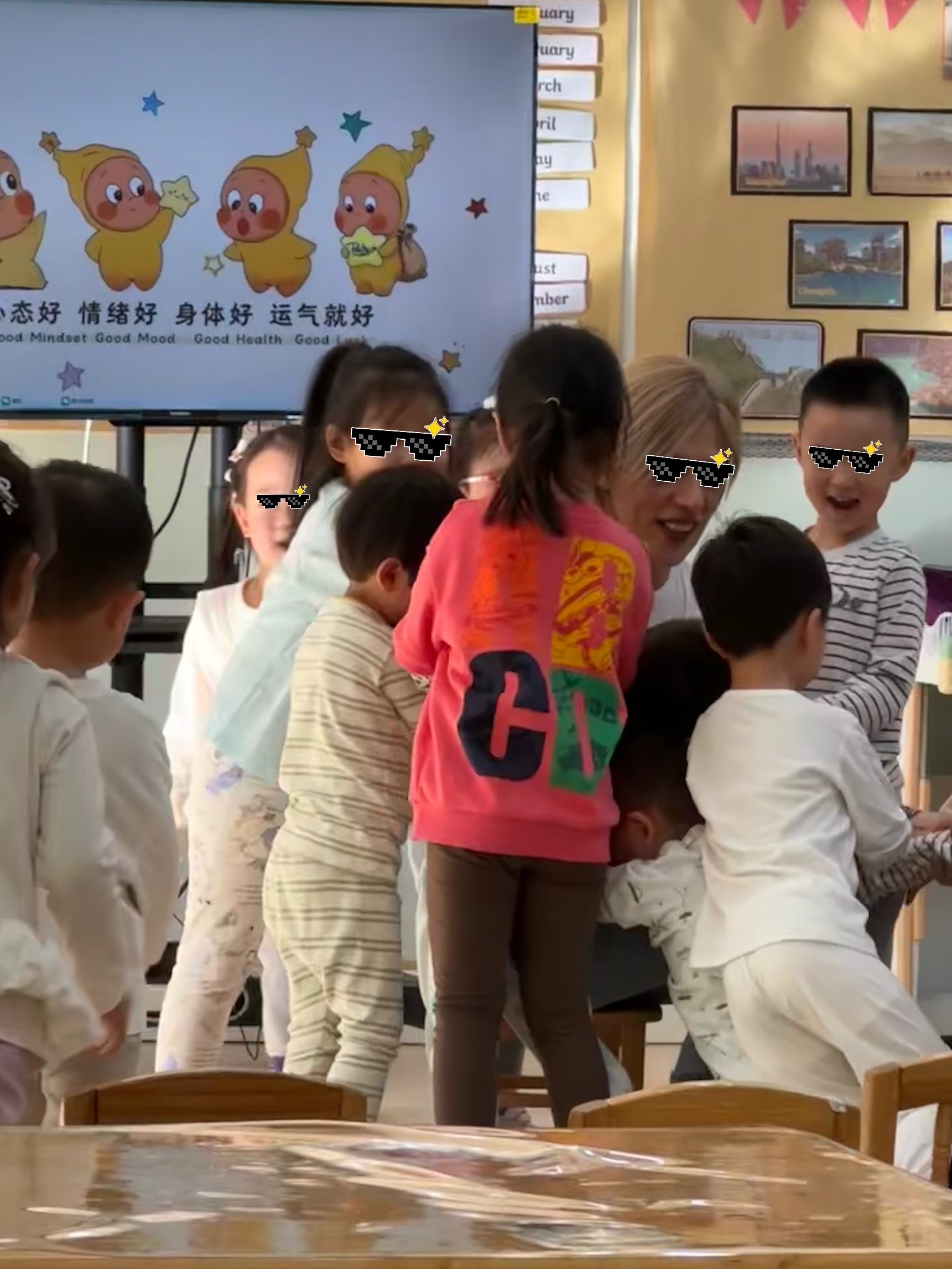 年糕和班上同学身高差大曝光[捂嘴哭] ​​​