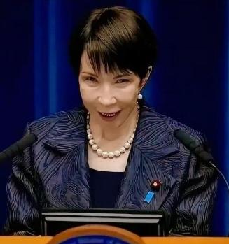 菲律宾民众倍感失望！7.9级强震发生后，就在受灾民众急需国际社会伸出援手的时候，