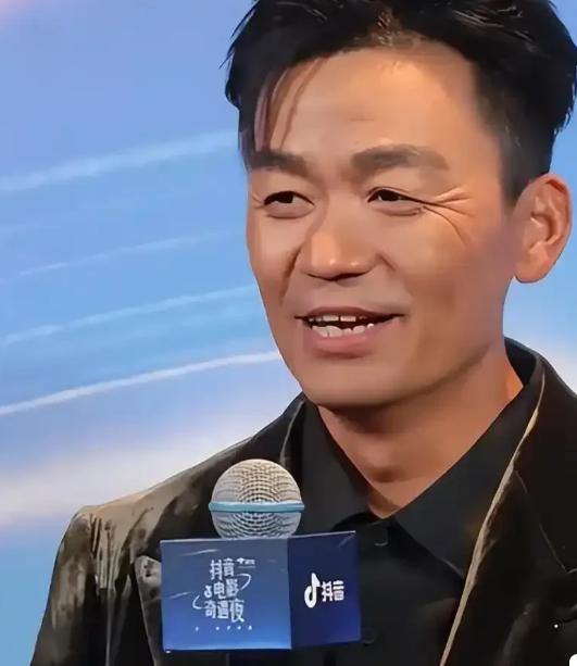 百花奖最佳男主角投票，易烊千玺48票不奇怪，成龙2票也能理解，但王宝强只有0票就