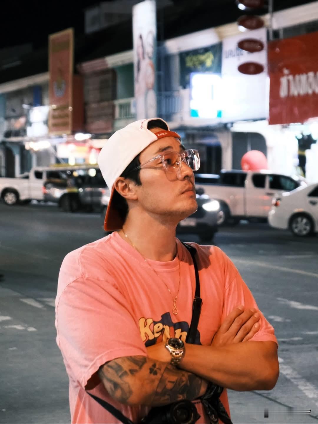 韩国居然有“苏志燮路”？！苏志燮成为韩国首位拥有专属冠名道路的艺人✨
 
韩国第