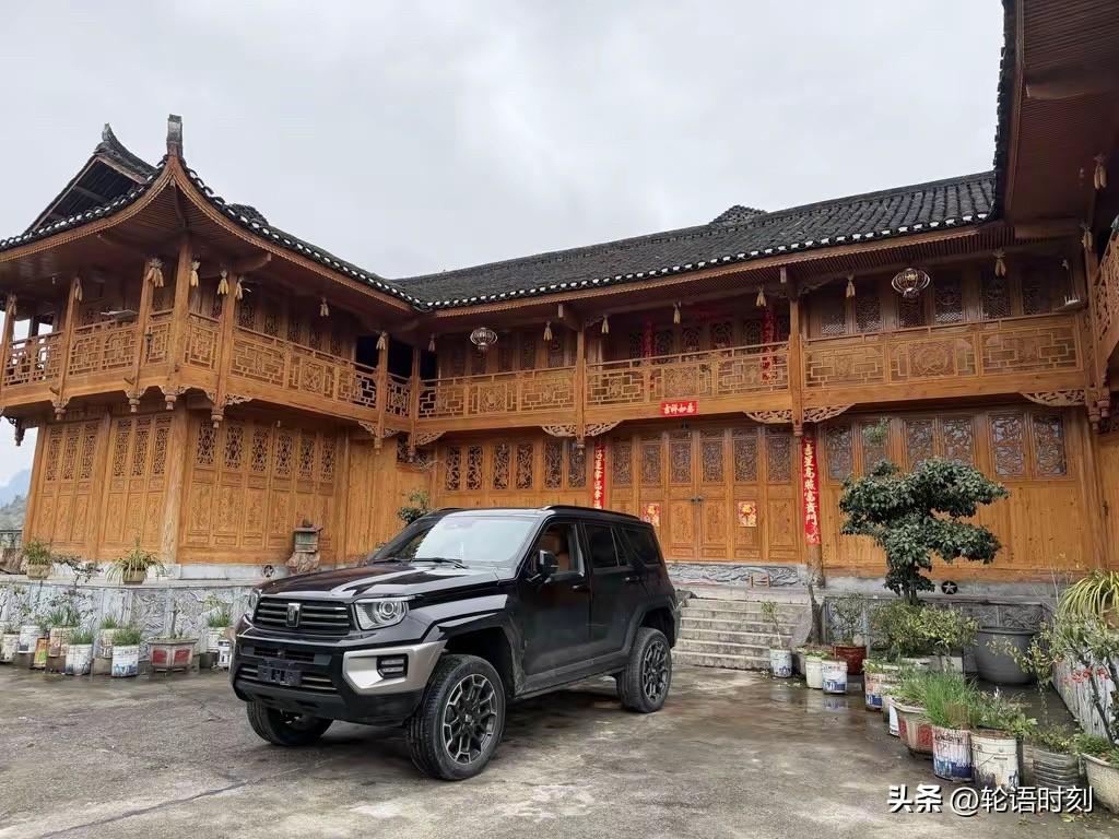 坦克700外观争议很大
霸气还是浮夸？
买车别只看脸

坦克700的外观，是国产