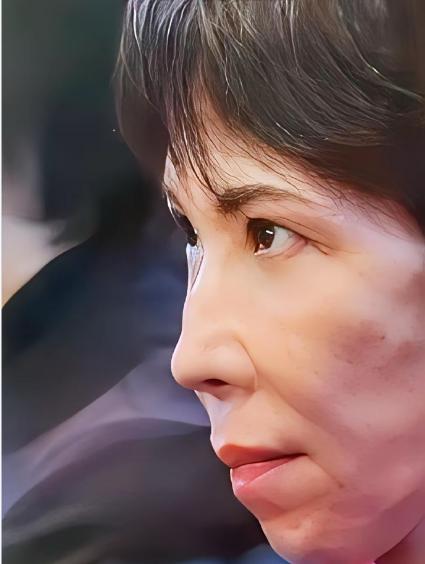 1V4！
高市早苗真是疯了！

上任不到一个月。
就把中俄朝韩。
四个邻国全得罪