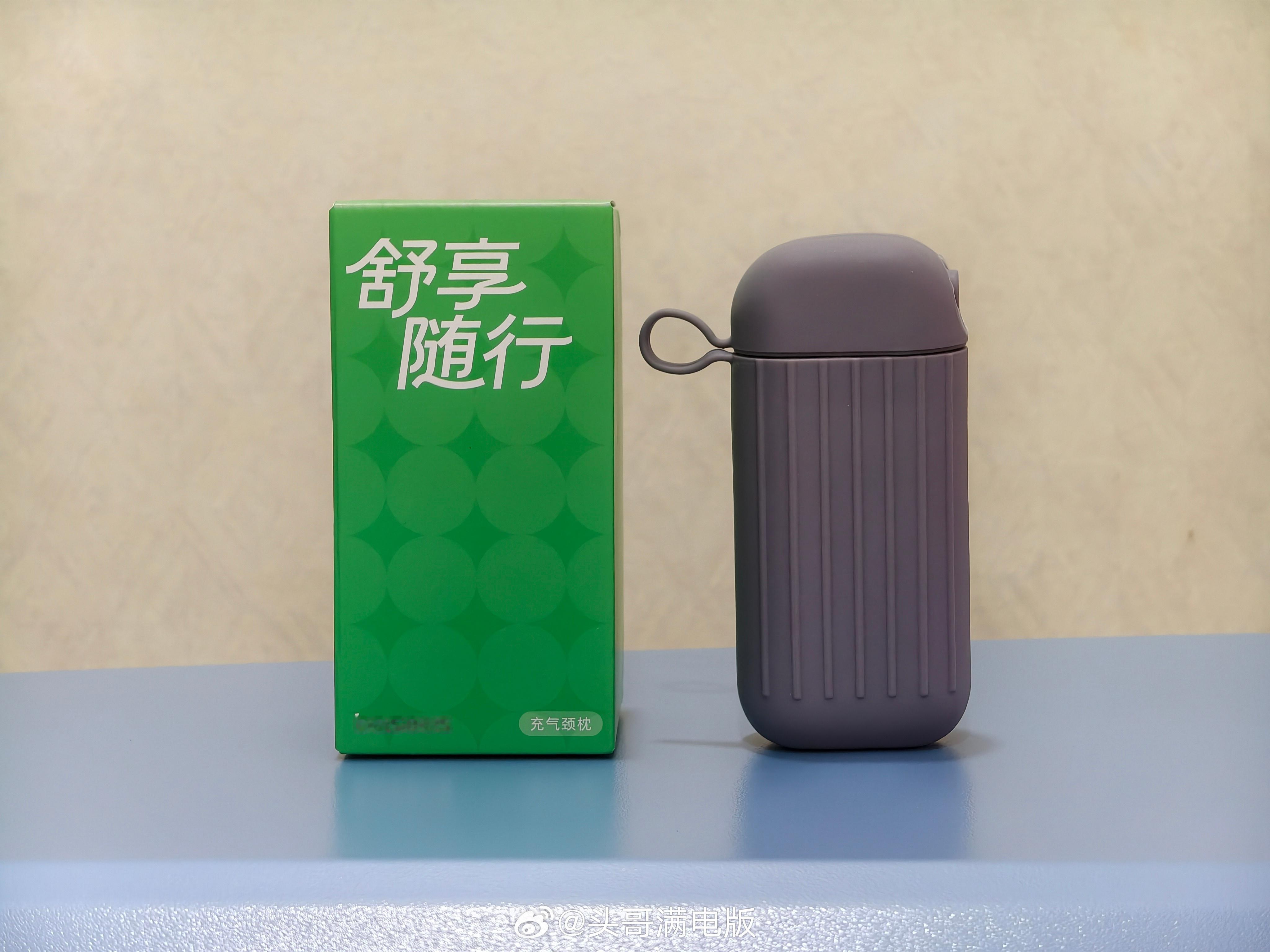感谢寄来的端午节礼物，没想到是一个20寸的登机箱，这也太实用了打开一看，里面还装