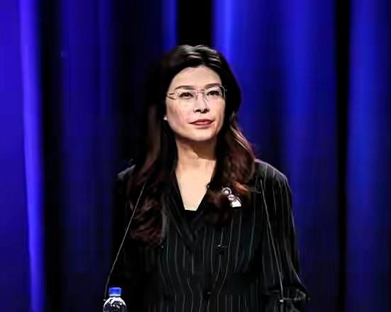 台湾三天三惊天丑闻：民进党遮羞布全被撕碎，和平、军购、逃兵潮撞出真相
 
这两天