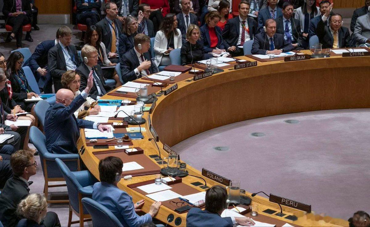 【破天荒，美俄合作】🇺🇳联合国安理会批准俄罗斯和美国关于叙利亚暴力事件的联合