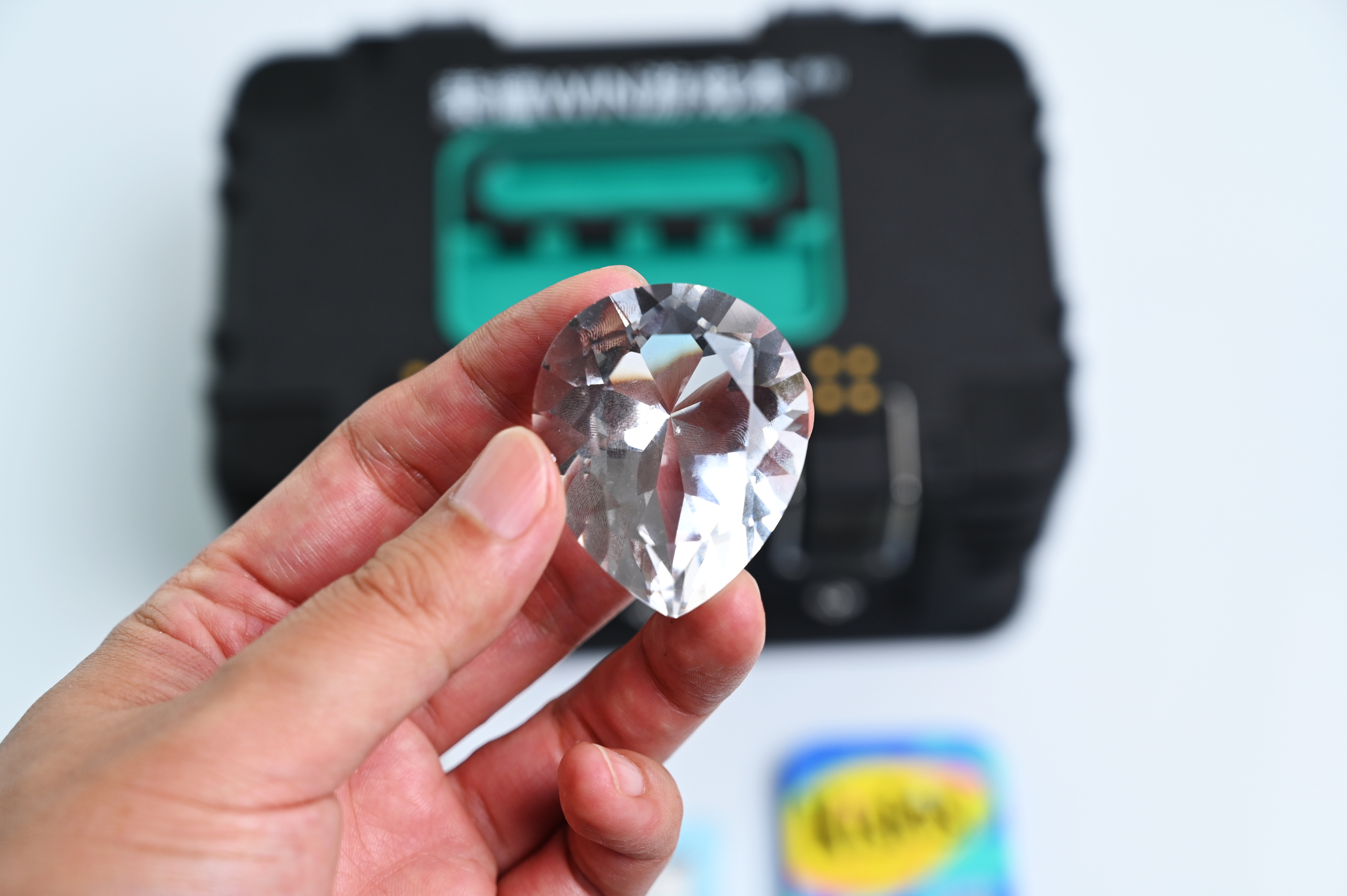 荣耀WIN游戏本邀请函惊现非洲之心收到荣耀PC新品技术沟通会的邀请函，耀子这也太