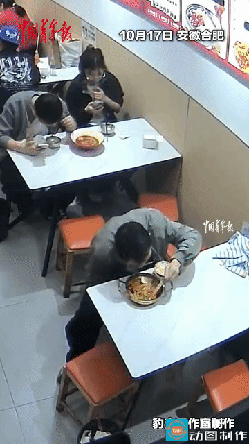 一男子到餐馆吃饭，吃着吃着突然从碗里挑出一根头发来，面对这种情况，换作其他人，可